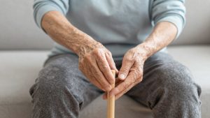 Best Dressing Sticks for Seniors with Arthritis