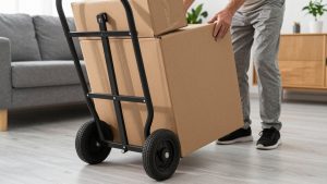 Best Hand Trucks for Moving Heavy Loads Safely