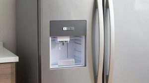 Best Refrigerators with Ice Dispensers: Top Picks for Home Use