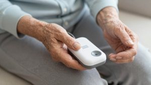 Best Key Turner for Seniors With Parkinson’s Tremors