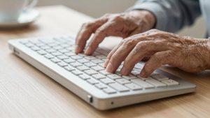 Best Large Key Computer Keyboard for Seniors