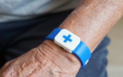 Best medical alert bracelet for seniors in 2026
