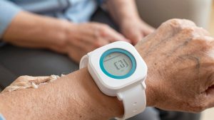 Best medical alert watch for dementia patients