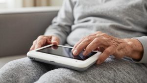 GrandPad vs iPad for Seniors