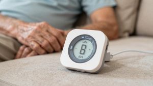 Life Alert vs Medical Guardian