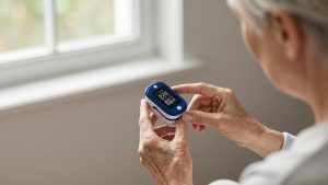 What to Look for When Buying a Pulse Oximeter for Elderly Parents